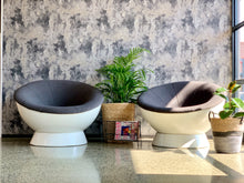 Load image into Gallery viewer, Mid-century Ball Chairs