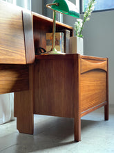 Load image into Gallery viewer, Mid-Century Bedroom Set