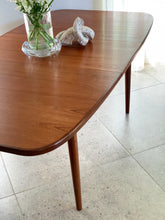 Load image into Gallery viewer, G-Plan Dining Table