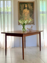 Load image into Gallery viewer, G-Plan Dining Table