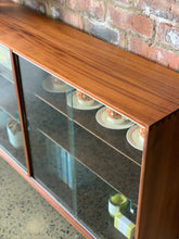 Load image into Gallery viewer, Mid-Century mahogany bookcase