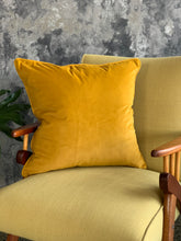 Load image into Gallery viewer, Geometric Pattern Scatter Cushions