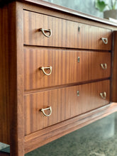 Load image into Gallery viewer, DS Vorster Sideboard