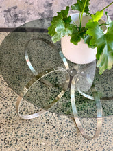 Load image into Gallery viewer, Round chrome coffee table