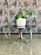 Load image into Gallery viewer, Round chrome coffee table