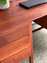 Load image into Gallery viewer, Retro Desk