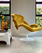 Load image into Gallery viewer, Lurashell Chair