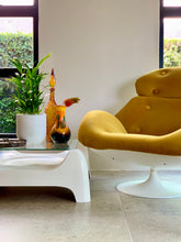 Load image into Gallery viewer, Lurashell Chair