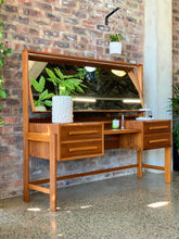 Load image into Gallery viewer, Cubist 'Torrente' Dressing Table