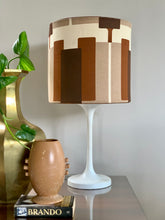 Load image into Gallery viewer, Retro Table Lamp