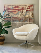 Load image into Gallery viewer, Retro Zodiac Chair