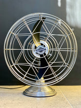 Load image into Gallery viewer, Fresh'nd- Aire Fan