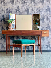 Load image into Gallery viewer, Mid-Century Novocraft Dresser