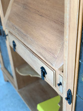 Load image into Gallery viewer, Vintage Bureau / Display or Drinks Cabinet