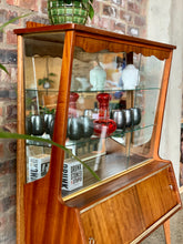 Load image into Gallery viewer, Retro display / drinks cabinet