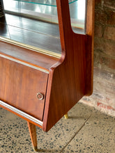 Load image into Gallery viewer, Retro display / drinks cabinet