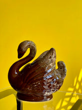 Load image into Gallery viewer, Retro Swan
