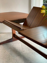 Load image into Gallery viewer, Extendable Sapele Mahogany Dining Table by Novacroft