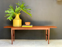 Load image into Gallery viewer, Mid-Century DS Vorster Coffee Table