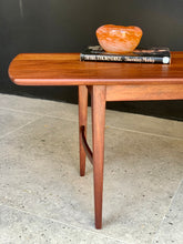 Load image into Gallery viewer, Mid-Century DS Vorster Coffee Table