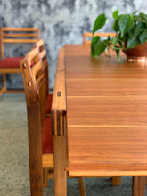 Load image into Gallery viewer, Torrente Dining Set