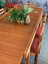 Load image into Gallery viewer, Torrente Dining Set