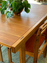 Load image into Gallery viewer, Torrente Dining Set