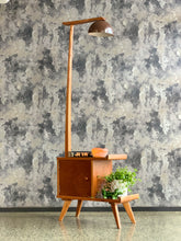 Load image into Gallery viewer, Retro Side Table with Lamp