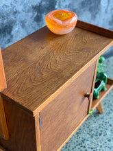 Load image into Gallery viewer, Retro Side Table with Lamp