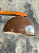 Load image into Gallery viewer, Retro Side Table with Lamp