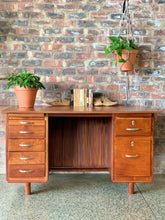 Load image into Gallery viewer, Retro Desk