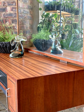Load image into Gallery viewer, Mid-Century Dresser