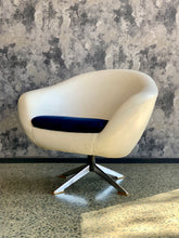 Load image into Gallery viewer, Retro Zodiac Chair