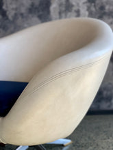 Load image into Gallery viewer, Retro Zodiac Chair