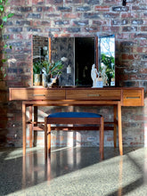 Load image into Gallery viewer, Mid-Century Novocraft Dressing Table