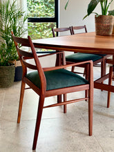 Load image into Gallery viewer, John Tabraham for Kallenbach Dining Set