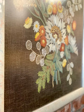 Load image into Gallery viewer, Retro Framed Embroidered Tapestry