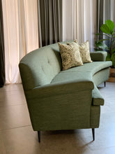Load image into Gallery viewer, Retro Curved Couch