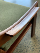 Load image into Gallery viewer, Mid-Century Imbuia Couch