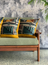 Load image into Gallery viewer, Mid-Century Imbuia Couch