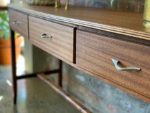Load image into Gallery viewer, DS Vorster Console