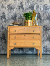 Load image into Gallery viewer, Vintage Oak Chest of Drawers