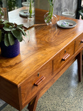 Load image into Gallery viewer, Kiaat dresser