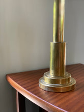 Load image into Gallery viewer, Brass Table Lamp