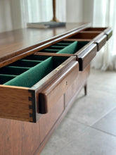 Load image into Gallery viewer, EE Meyer for Binnehuis Sideboard