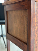 Load image into Gallery viewer, Vintage Dressing Table