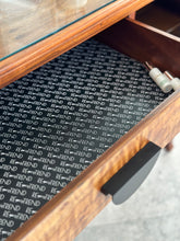 Load image into Gallery viewer, Vintage Dressing Table