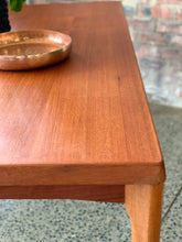 Load image into Gallery viewer, Mid-Century Teak dining table