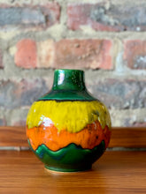 Load image into Gallery viewer, Mid-Century Pottery Vase