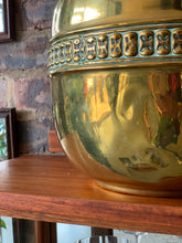 Load image into Gallery viewer, Vintage Brass Planters